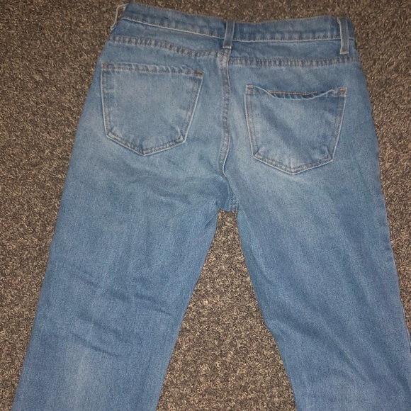 Fashion Nova Jeans - Picture 3 of 4